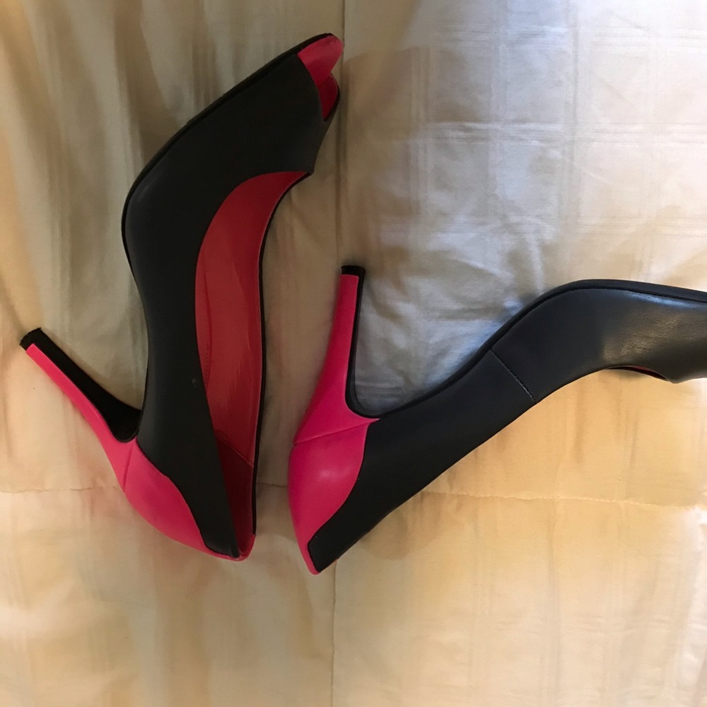 Calvin Klein colour block heel